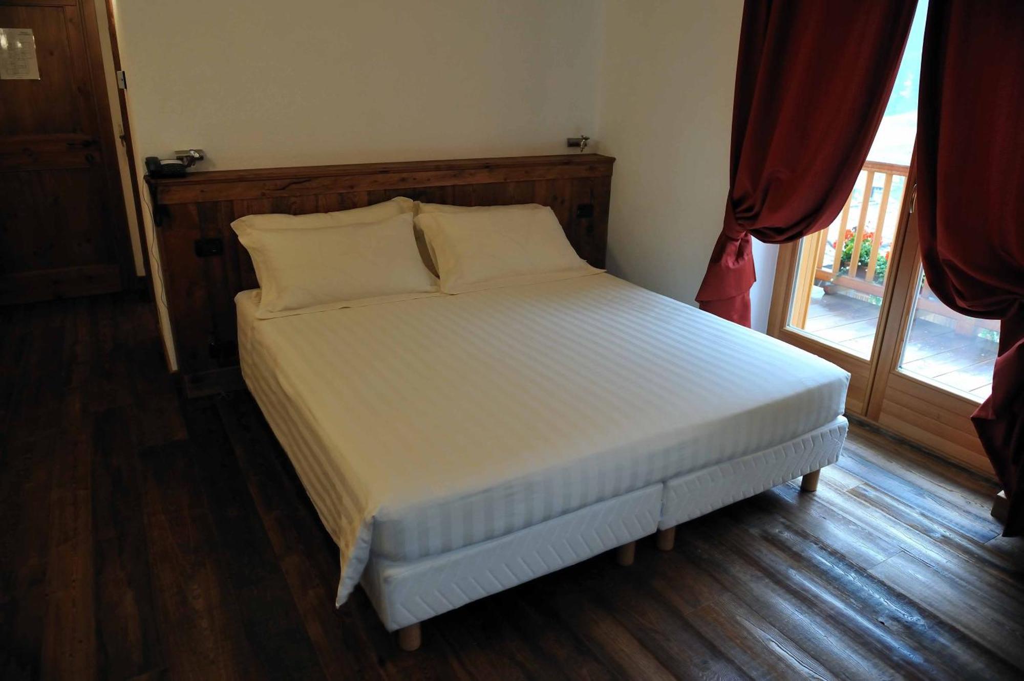 Ellex Eco Hotel Gressoney-la-Trinité Room photo