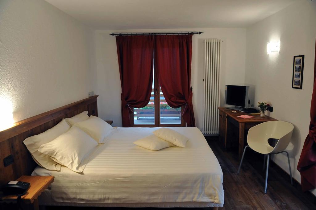 Ellex Eco Hotel Gressoney-la-Trinité Room photo